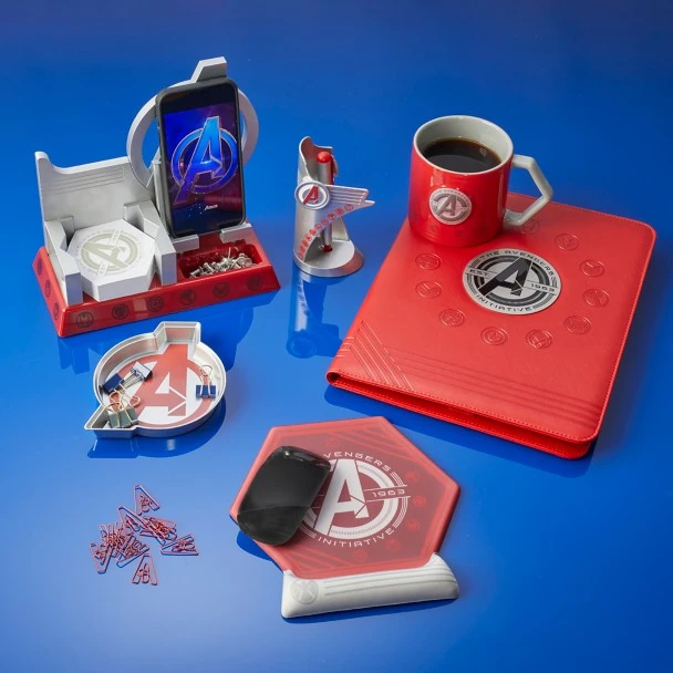 Disney Marvel's Avengers Desk Organizer Set - Image 2